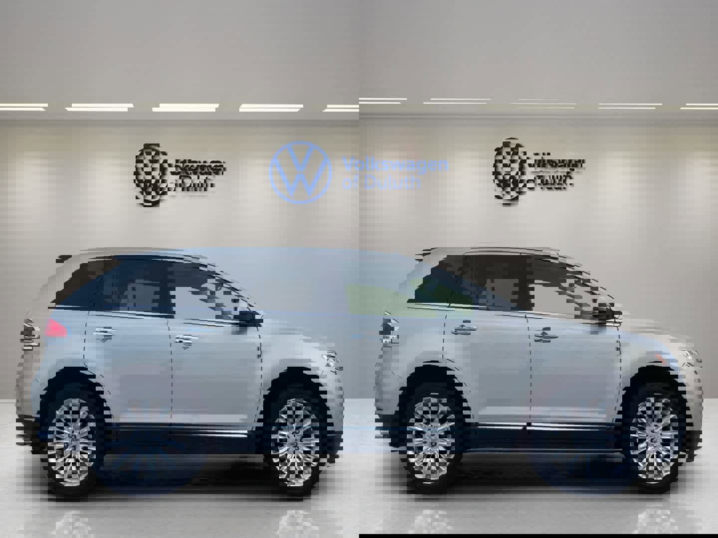 Used 2011 Lincoln MKX AWD w/ 101A Rapid Spec Order Code image 6