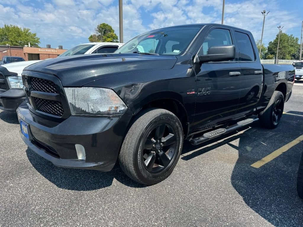 Used 2017 RAM 1500 Express w/ Black Ram 1500 Express Group AWD/4WD image 7