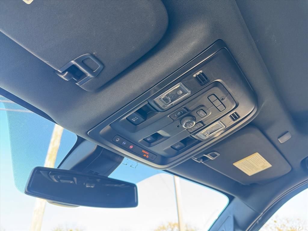 Used 2021 Chevrolet Tahoe Z71 w/ Z71 Off-Road Package image 28