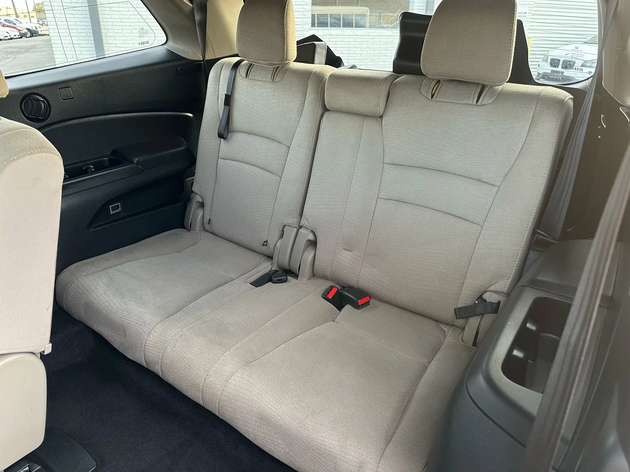 Used 2016 Honda Pilot LX image 18