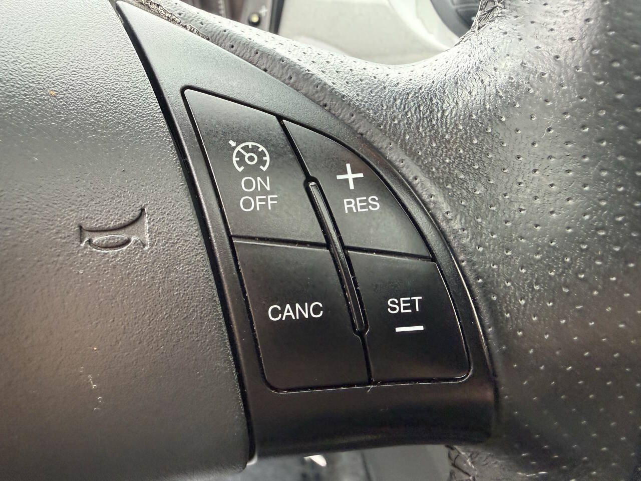 Used 2012 FIAT 500 Sport w/ Safety & Convenience Pkg FWD image 14