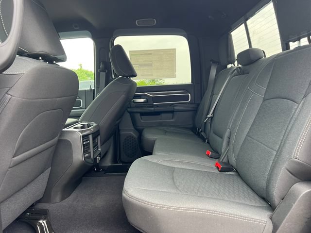 New 2026 RAM 2500 Big Horn AWD/4WD image 4