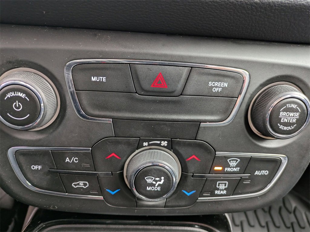 Used 2018 Jeep Compass Limited image 26