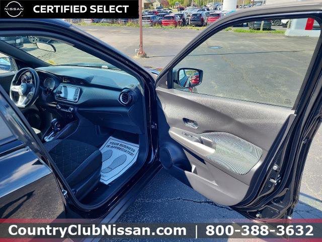 Certified 2019 Nissan Kicks SV FWD image 27