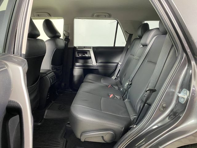 Certified 2019 Toyota 4Runner SR5 AWD/4WD image 11