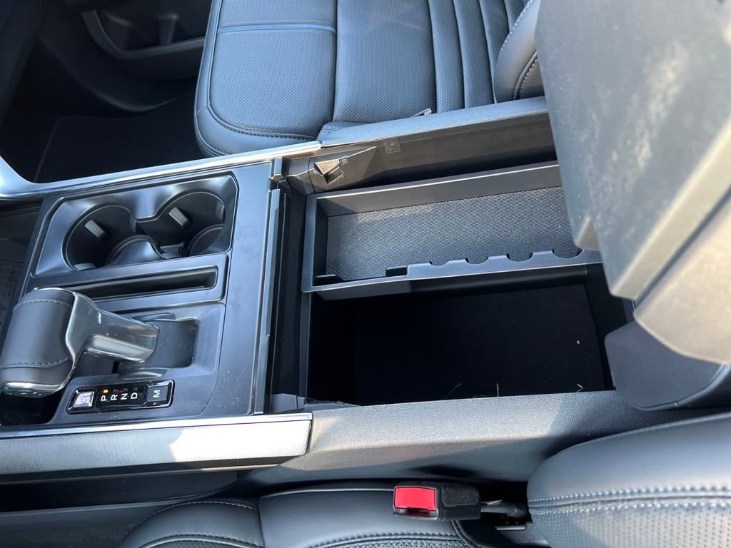 New 2025 Ford F150 Platinum w/ Equipment Group 702A High image 29