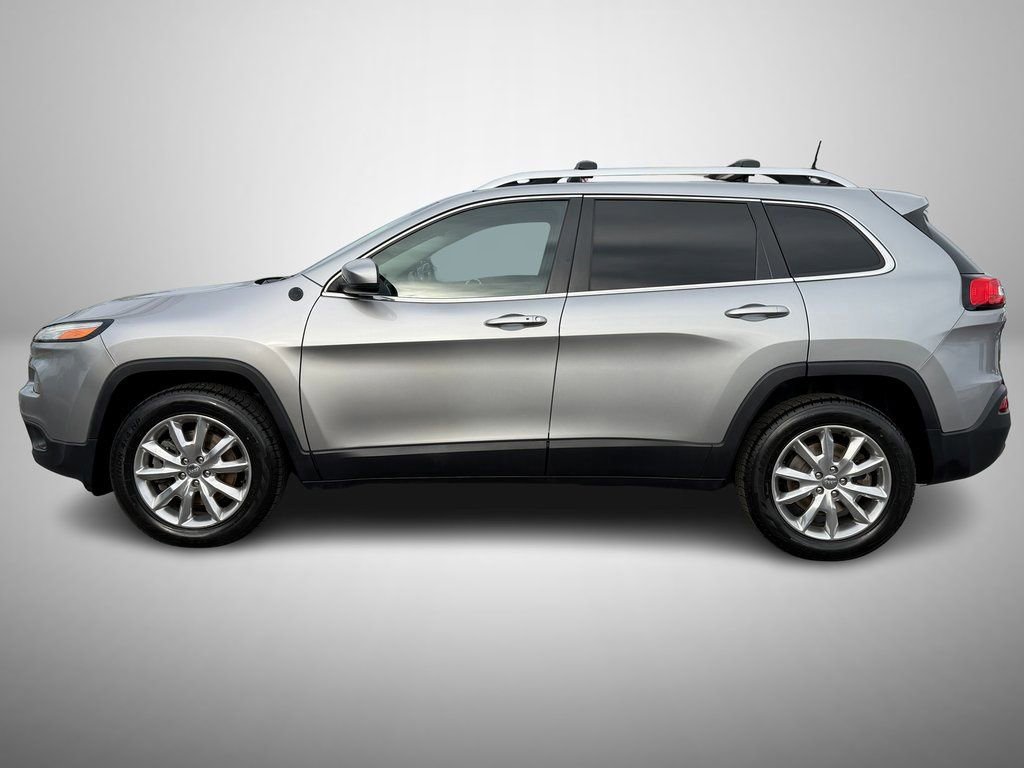 Used 2016 Jeep Cherokee Limited AWD/4WD image 5