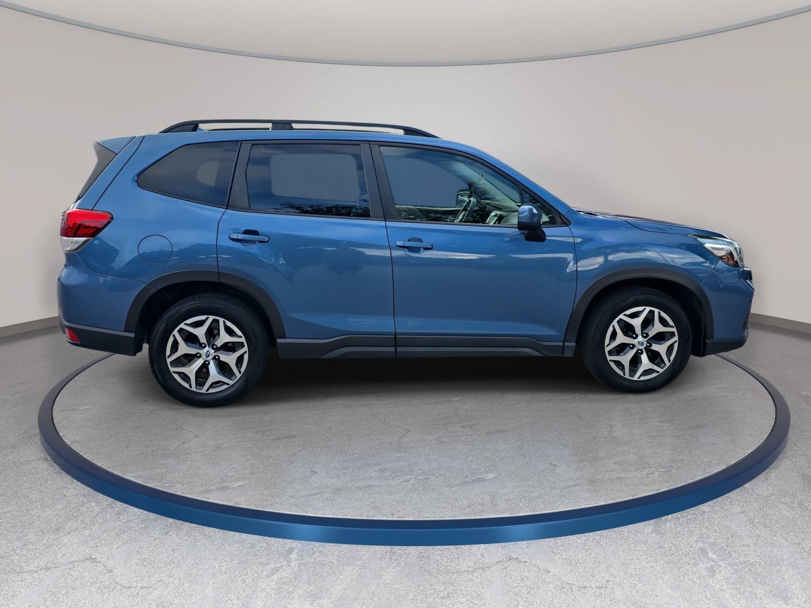 Used 2021 Subaru Forester Premium AWD/4WD image 4