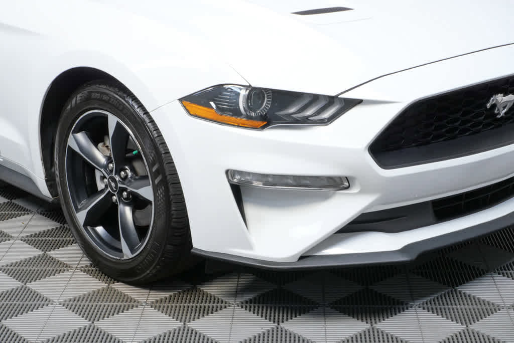 Used 2019 Ford Mustang Coupe image 26