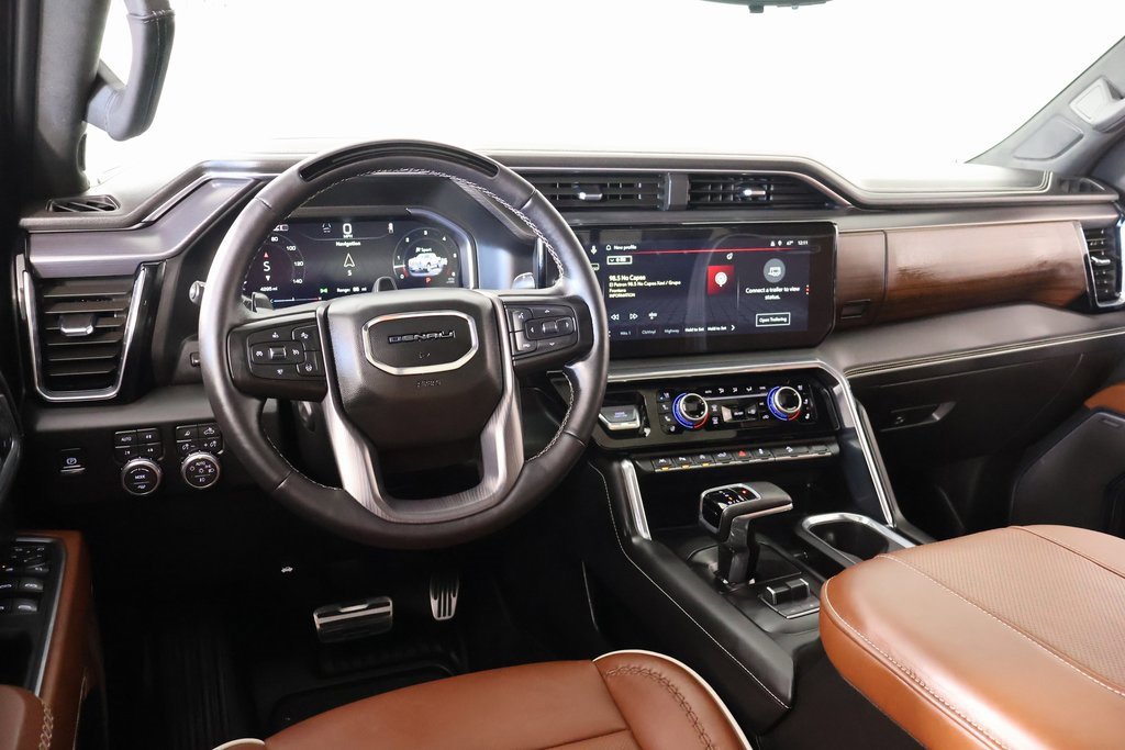 Used 2026 GMC Sierra 1500 Denali Ultimate image 2
