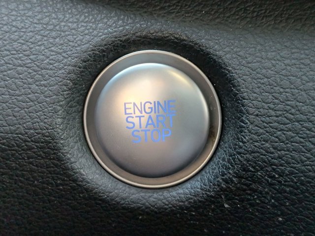 Used 2022 Hyundai Santa Fe SEL image 28