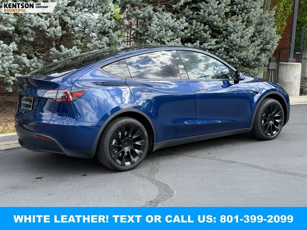 Used 2024 Tesla Model Y Long Range AWD/4WD image 8