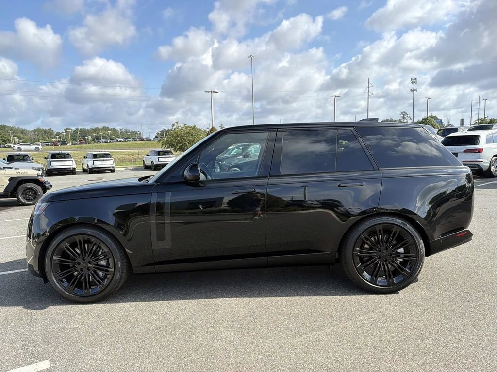 New 2026 Land Rover Range Rover SE AWD/4WD image 2