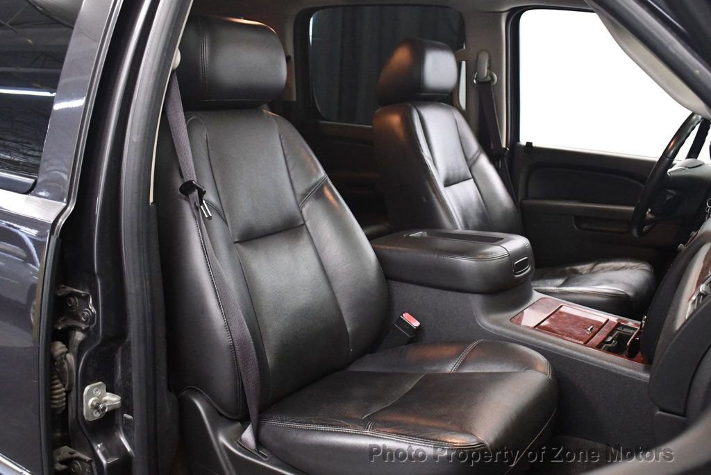 Used 2010 Chevrolet Suburban LTZ image 14