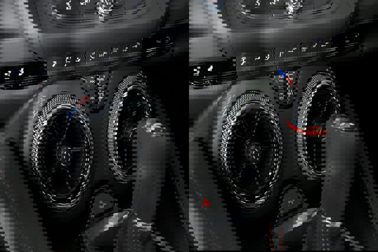 Used 2019 Chevrolet Camaro ZL1 image 37