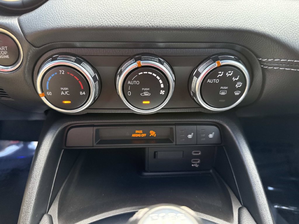 Certified 2025 MAZDA MX-5 Miata Grand Touring RWD image 21