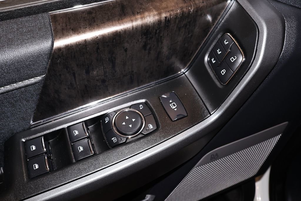 Certified 2025 Ford F350 Lariat w/ Lariat Ultimate Package image 12