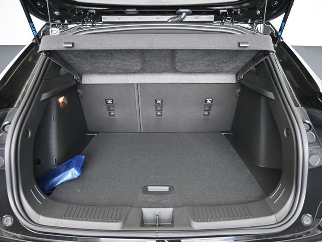 New 2026 Chevrolet Trax RS w/ Sunroof Package image 40