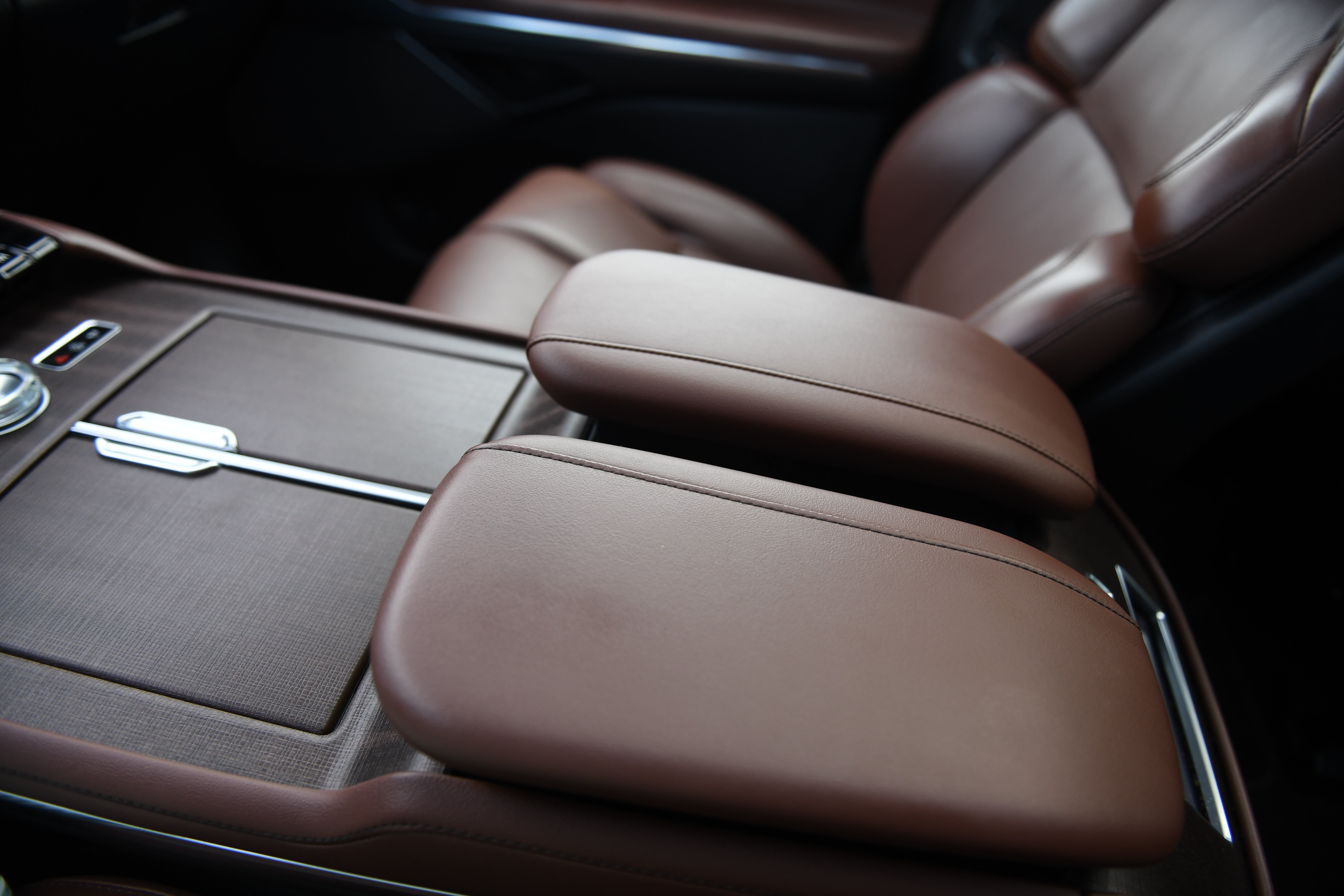Used 2025 Lincoln Navigator Reserve AWD/4WD image 27