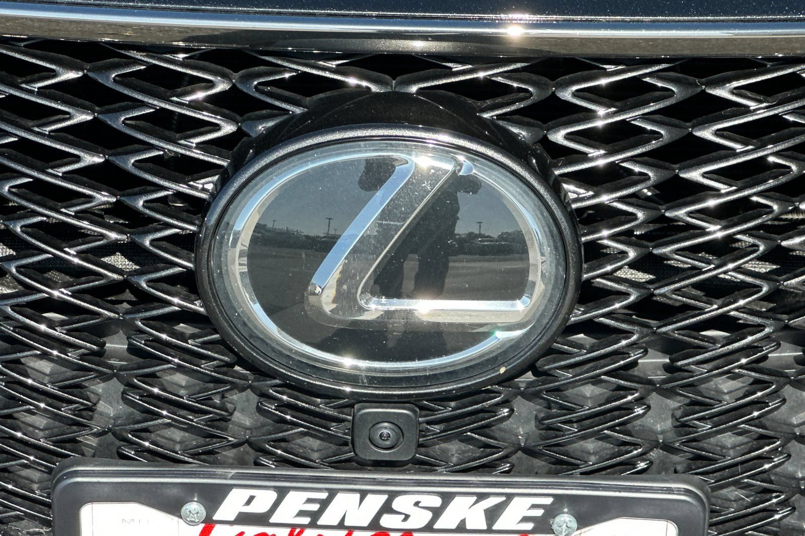 Used 2023 Lexus ES 350 F Sport w/ Accessory Package (Z2) FWD image 38