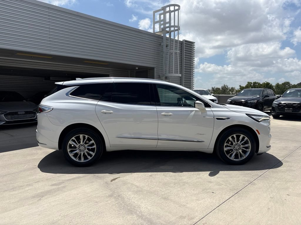 Used 2023 Buick Enclave Avenir w/ Avenir Technology Package FWD image 6
