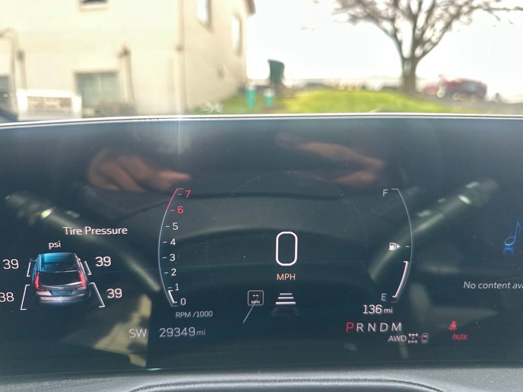 Used 2024 Cadillac XT4 Premium Luxury image 15