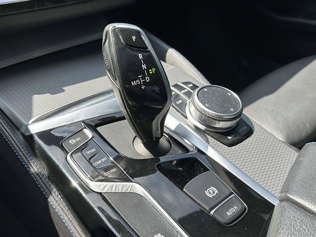 Used 2019 BMW 530i xDrive w/ M Sport Package AWD/4WD image 43