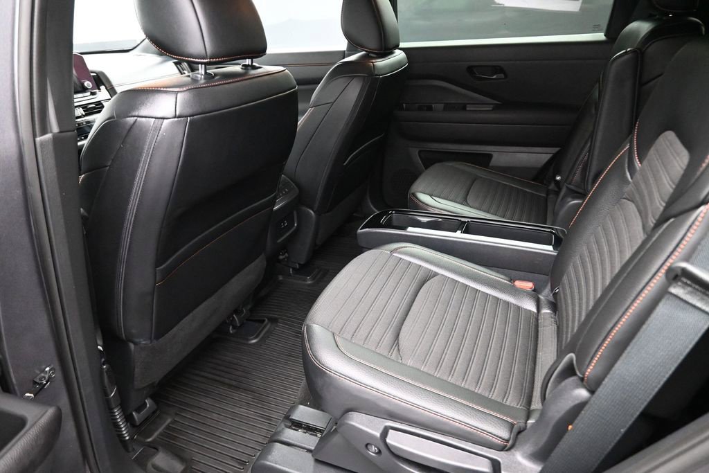 Certified 2025 Nissan Pathfinder Rock Creek AWD/4WD image 21