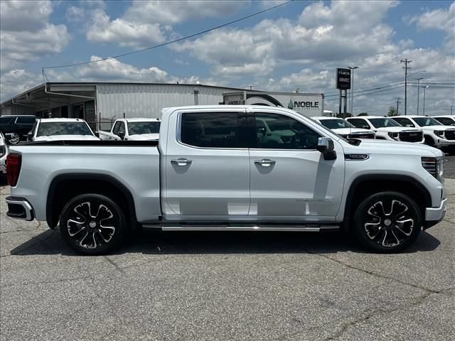 New 2026 GMC Sierra 1500 Denali w/ Technology Package AWD/4WD image 14