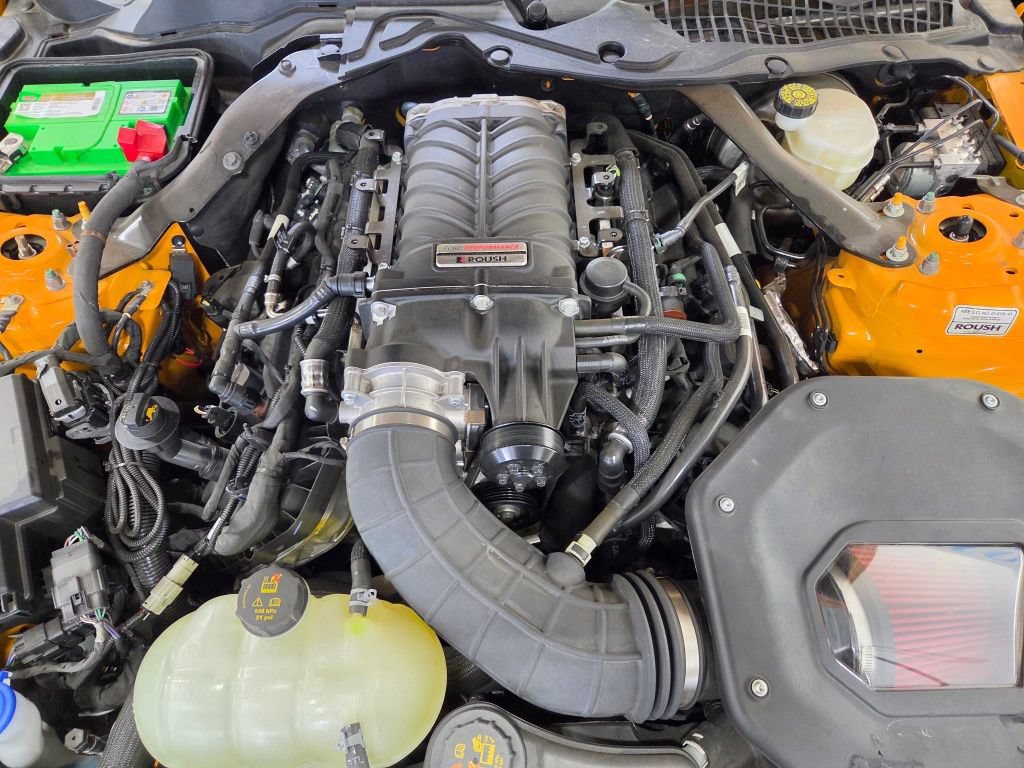 Used 2022 Ford Mustang GT Premium w/ GT Performance Package RWD image 40