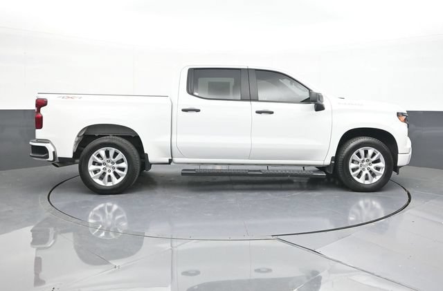 Used 2025 Chevrolet Silverado 1500 Custom AWD/4WD image 16