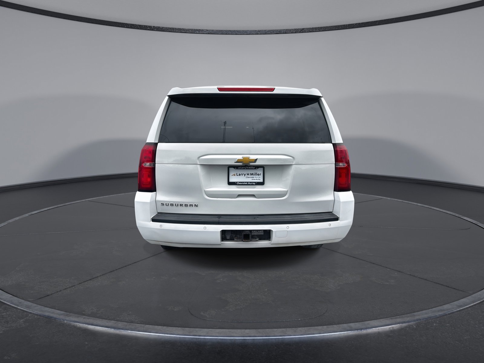 Used 2015 Chevrolet Suburban LT image 6