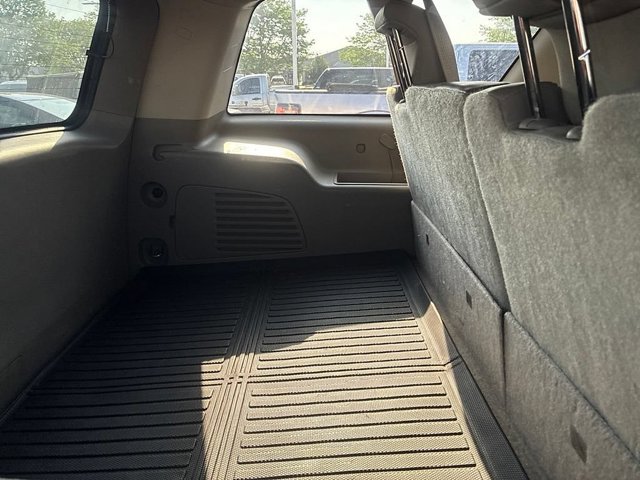Used 2015 Chevrolet Suburban LTZ AWD/4WD image 13