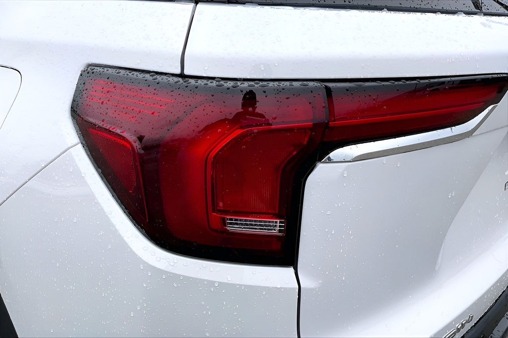 Used 2026 GMC Terrain Elevation FWD image 28