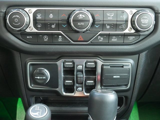 New 2025 Jeep Gladiator Sport w/ Premium Package AWD/4WD image 23
