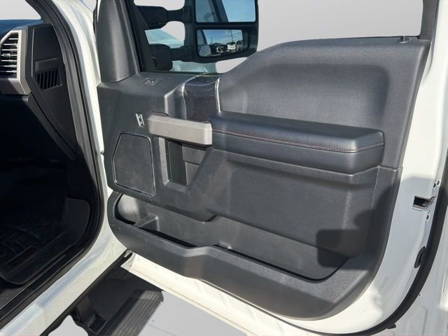 Used 2020 Ford F450 Platinum w/ FX4 Off-Road Package AWD/4WD image 16