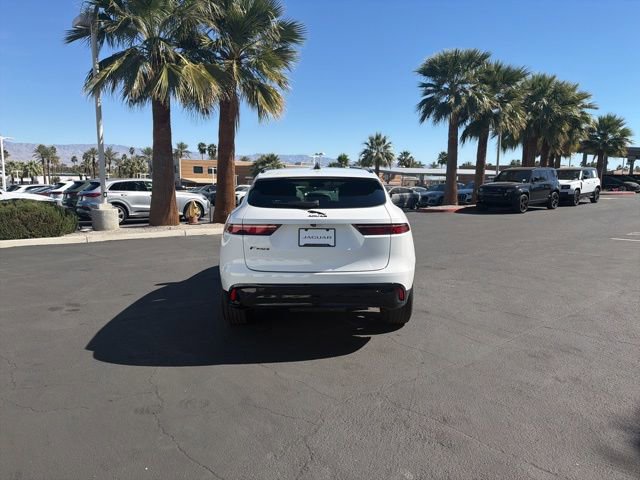 Used 2022 Jaguar F-PACE S image 7