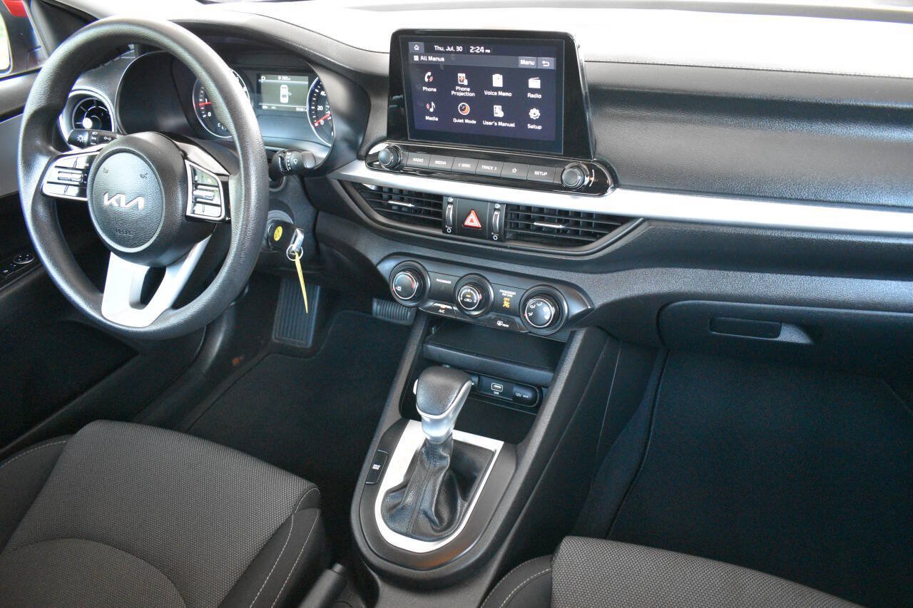 Used 2023 Kia Forte LXS FWD image 26