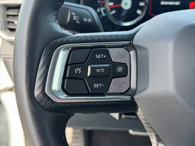 Used 2025 Ford Mustang Premium image 28