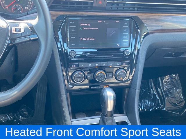 Used 2022 Volkswagen Passat 2.0T FWD image 8