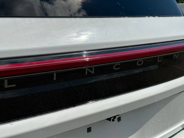New 2027 Lincoln Navigator Reserve w/ Jet Appearance Package AWD/4WD image 29
