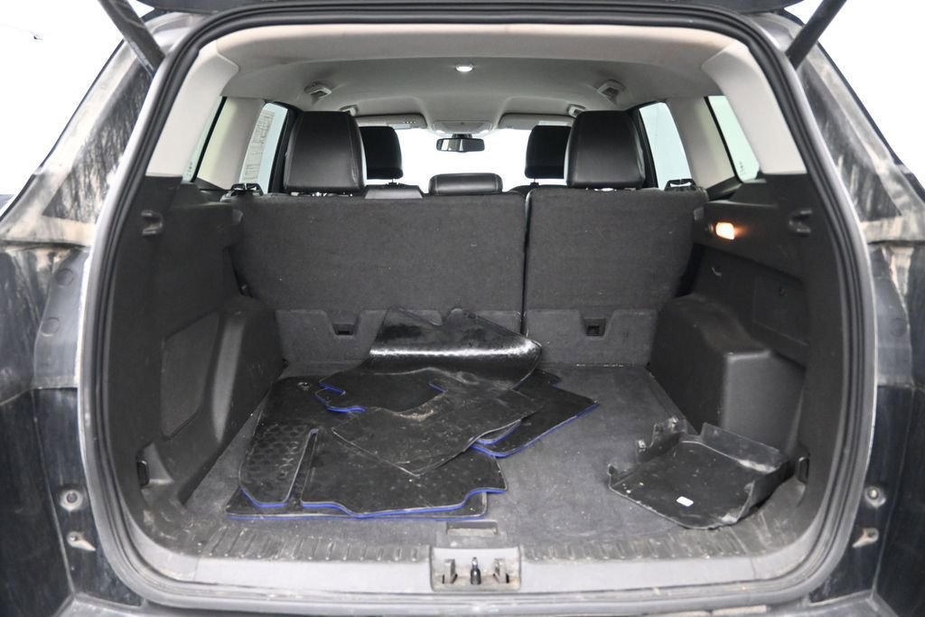 Used 2017 Ford Escape Titanium FWD image 25