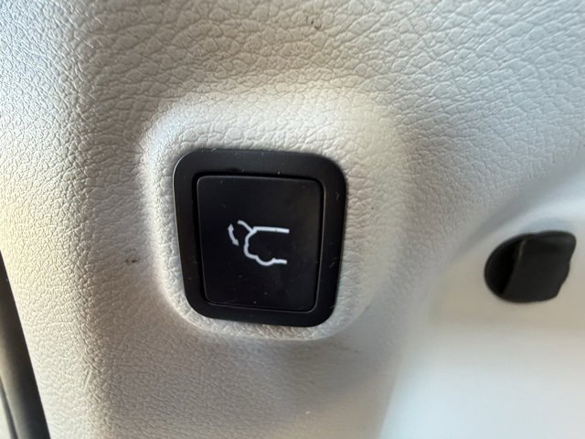 Certified 2020 Jeep Cherokee Limited image 14