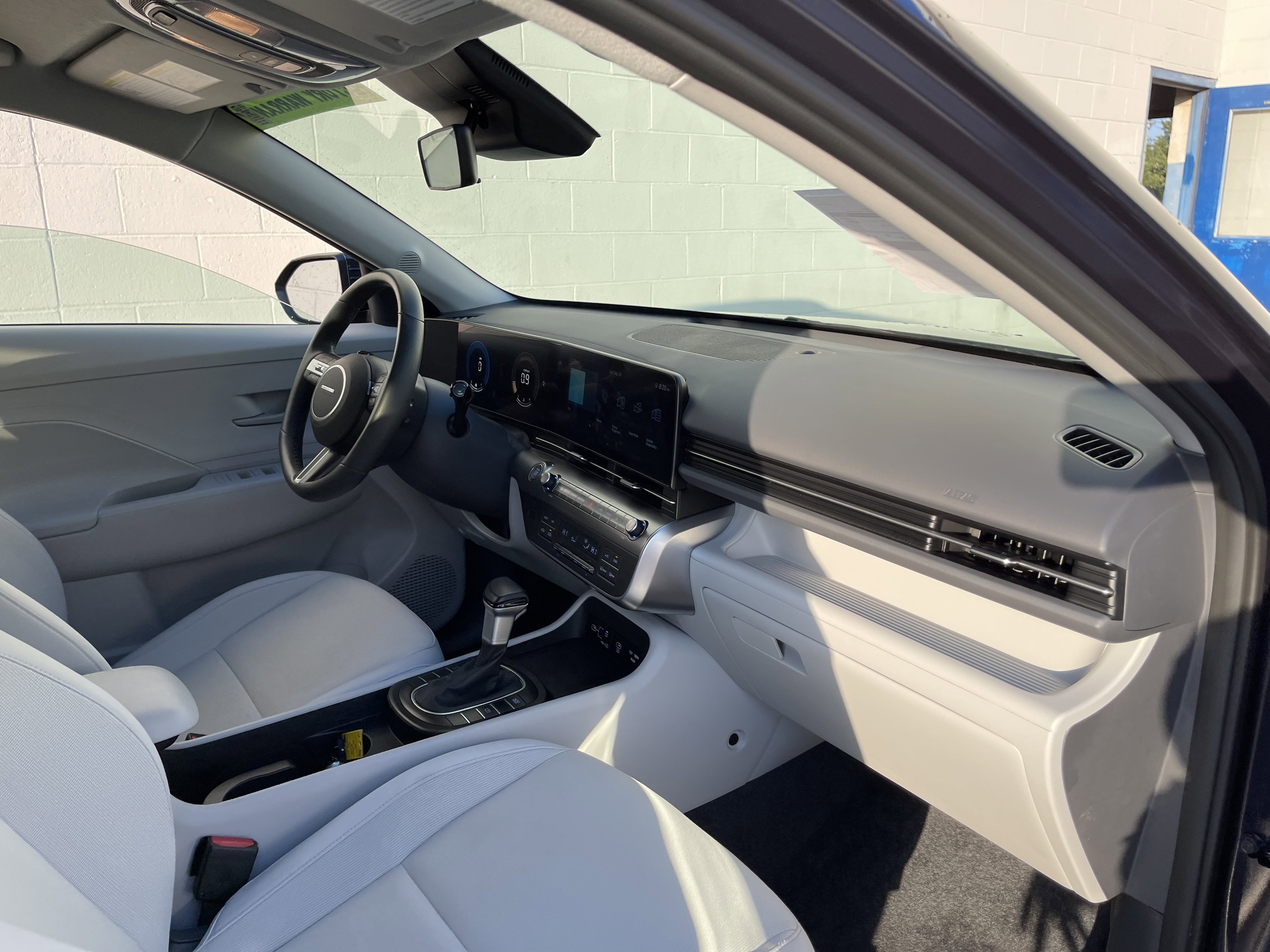 Used 2024 Hyundai Kona SEL image 32