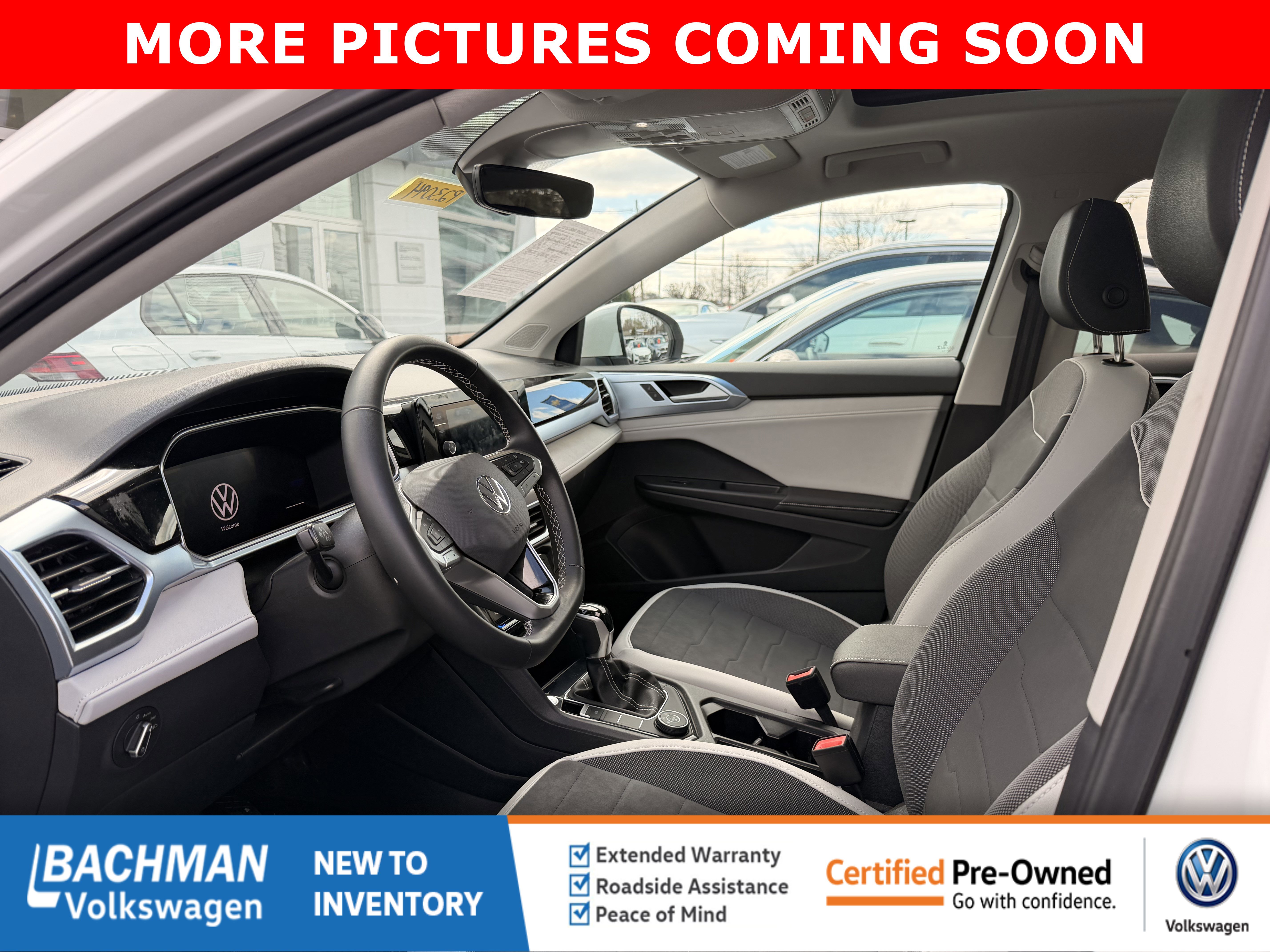 Certified 2025 Volkswagen Taos SE w/ Panoramic Sunroof Package image 6