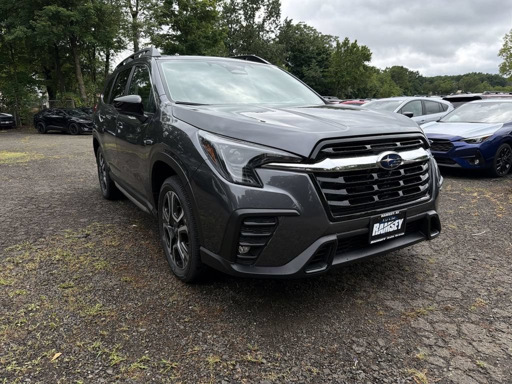 New 2026 Subaru Ascent Limited AWD/4WD image 2