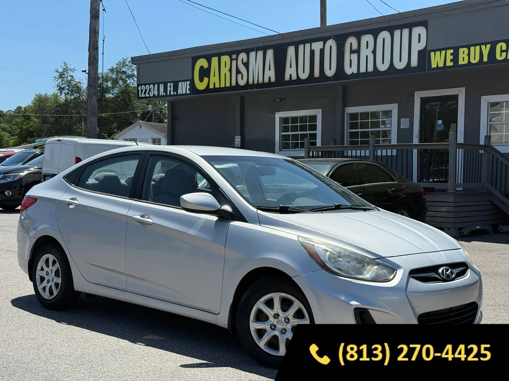 Used 2012 Hyundai Accent GLS FWD image 1