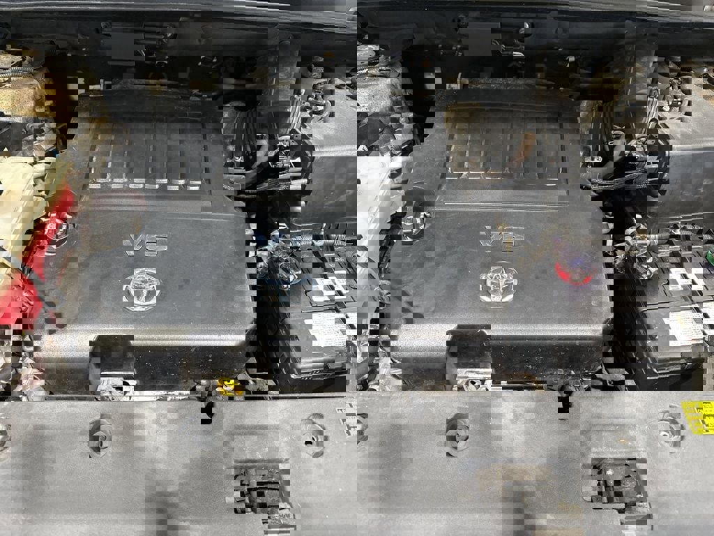 Used 2012 Toyota RAV4 Limited image 24