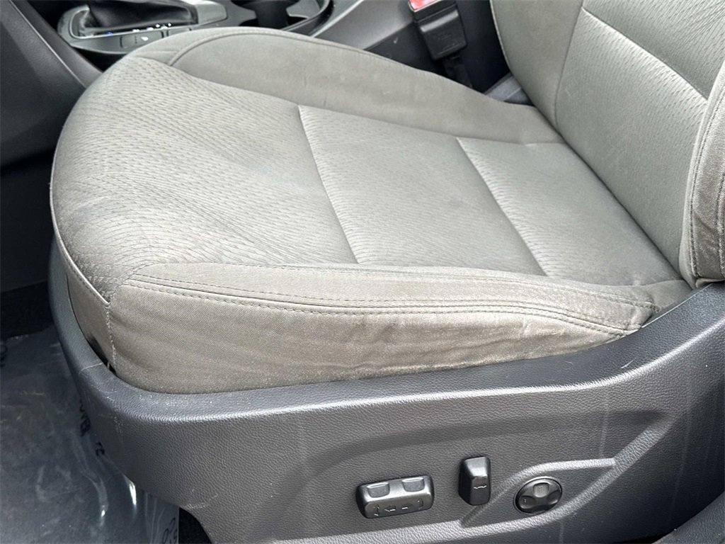 Used 2013 Hyundai Santa Fe Sport w/ Popular Equipment Pkg image 15