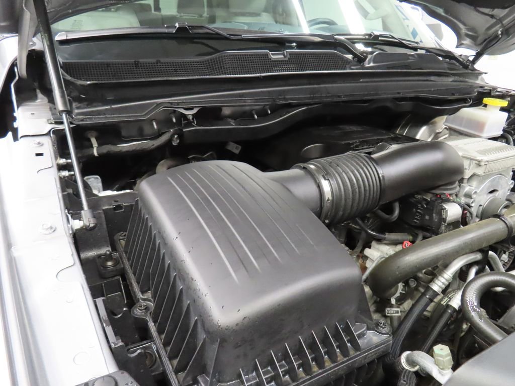 Used 2024 RAM 1500 Limited image 29